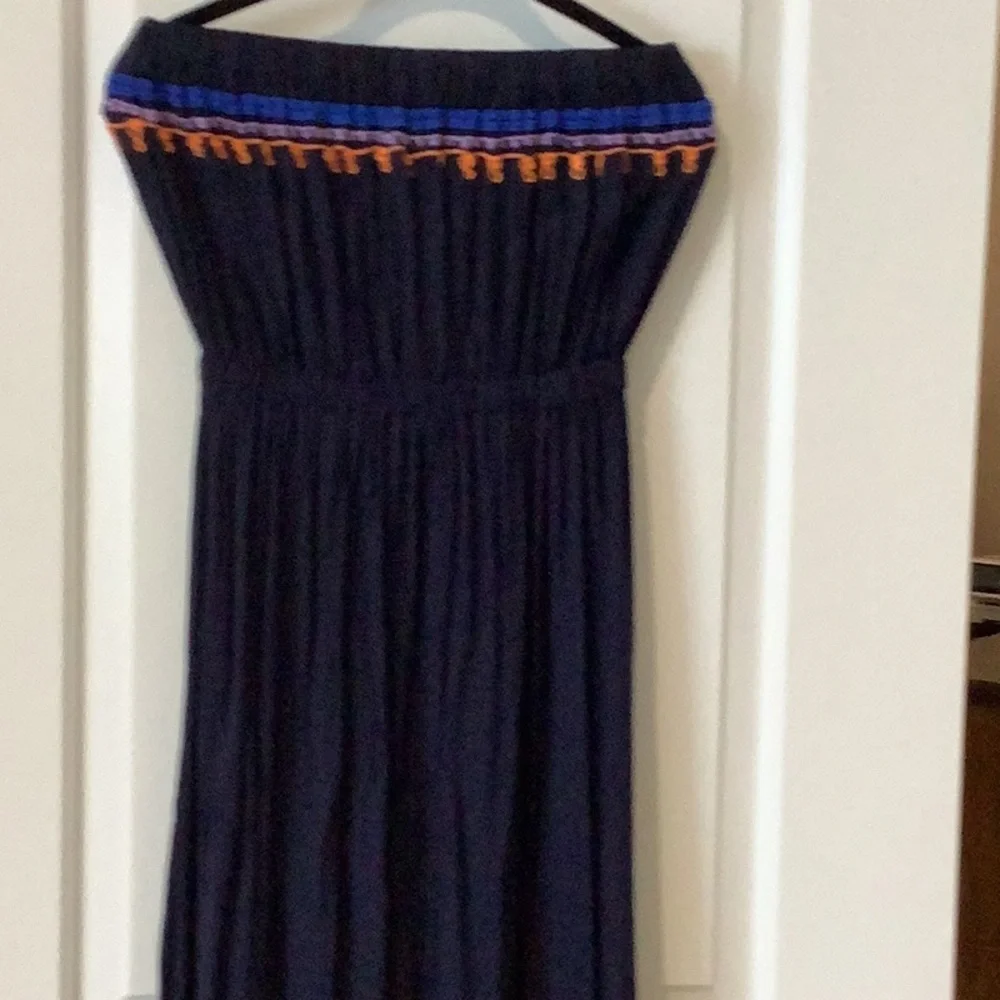 Skemo tassel trim embroidered strapless maxi dress M runs small - Picture 5 of 7